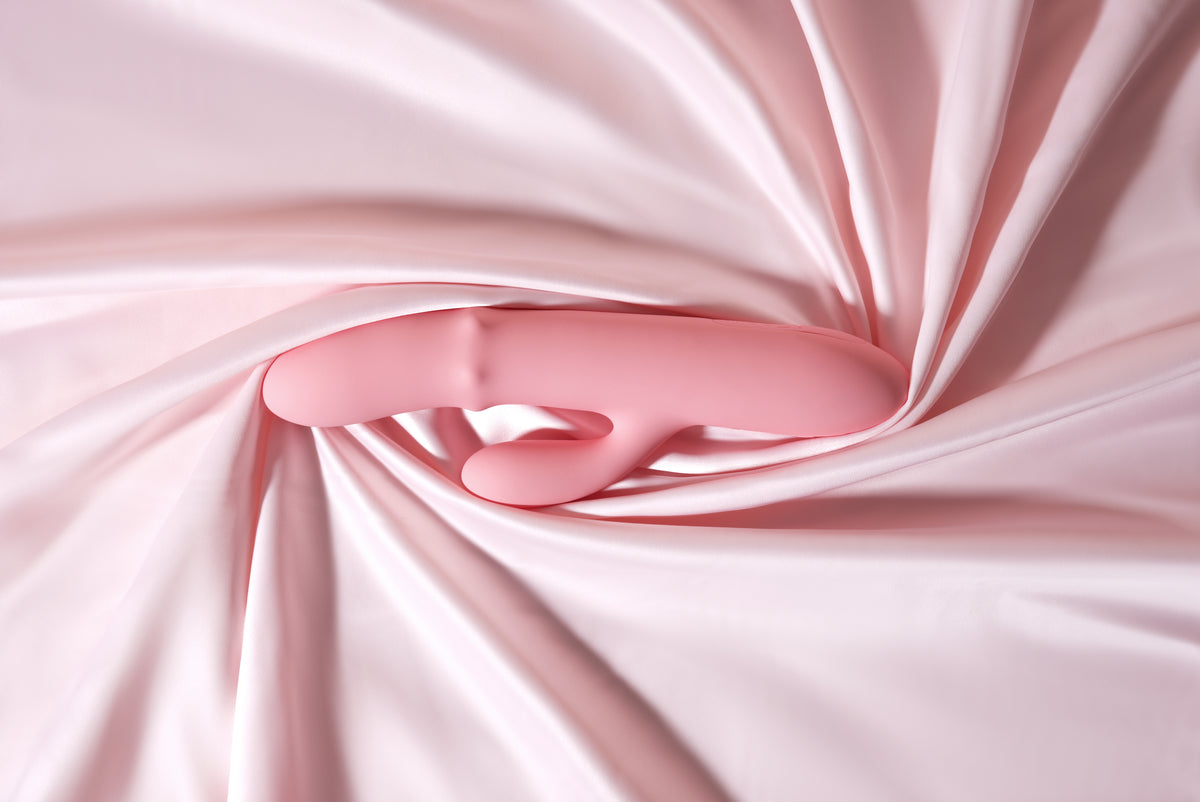 Svakom - Mora Neo Vibrator Rabbit Bermanik yang Dikendalikan melalui Aplikasi