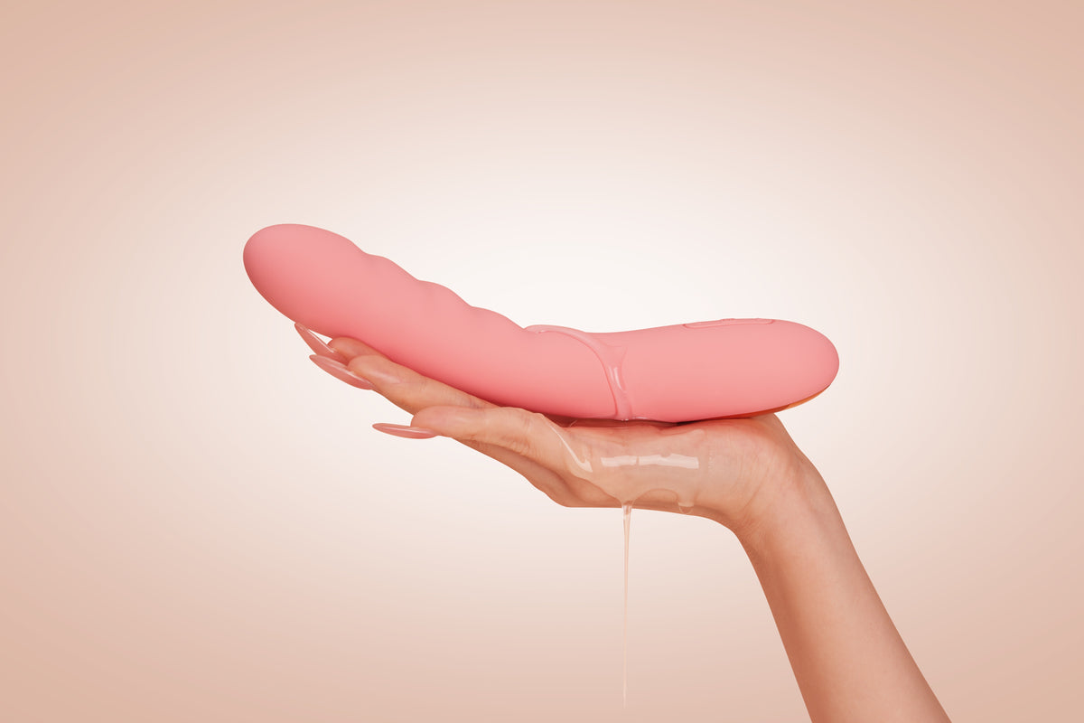 Svakom - Vibrator G-Spot dengan Dorongan, Dikendalikan Aplikasi Ava Neo