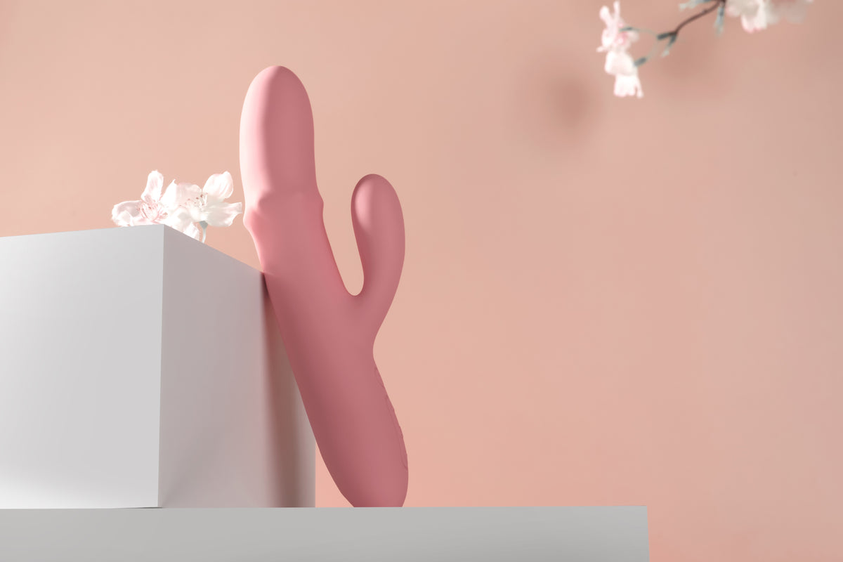 Svakom - Mora Neo Vibrator Rabbit Bermanik yang Dikendalikan melalui Aplikasi