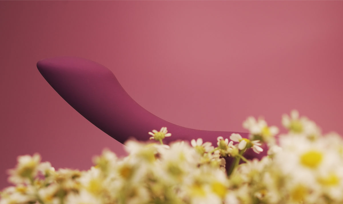 Svakom - Vibrator G-Spot Fleksibel Amy 2 yang Dapat Diisi Ulang